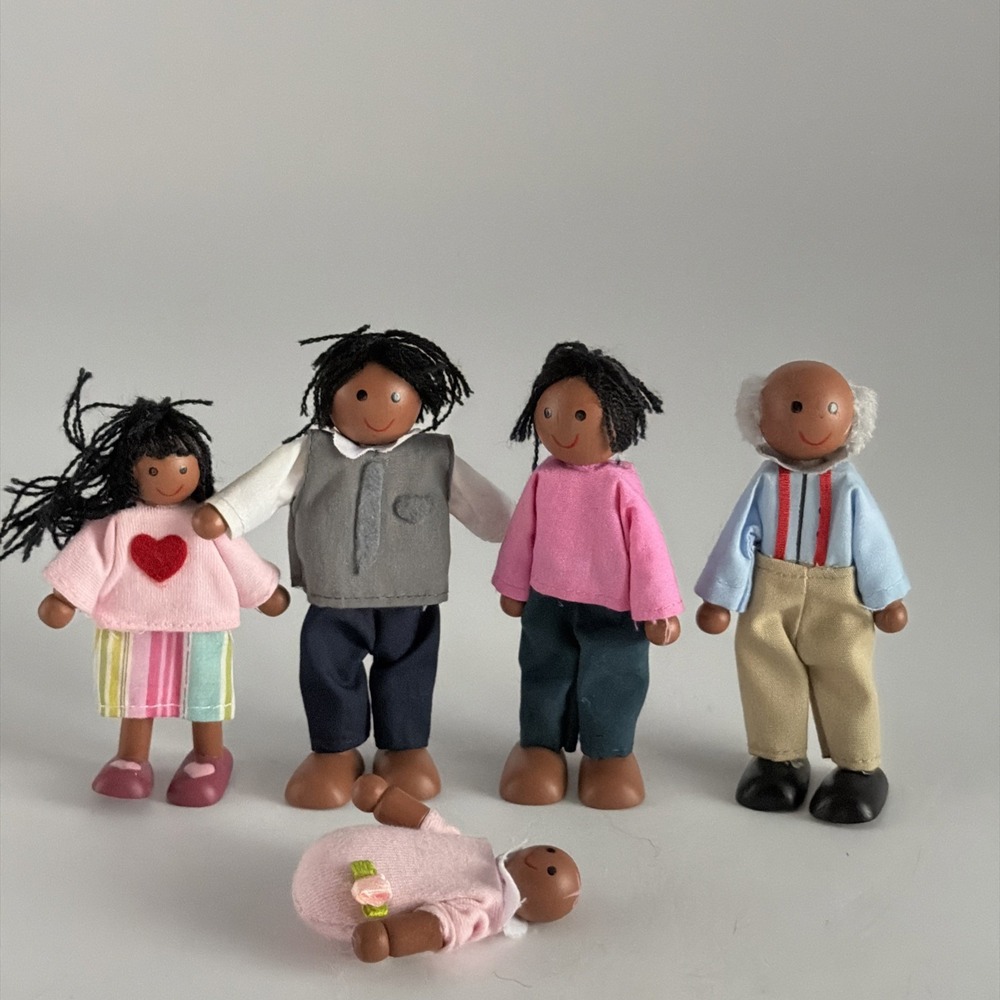 Lot Of 5 Wooden Dolls Poseable Kid Kraft Black Family Inc Baby Mom Dad Grandpa